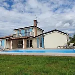 La Graziosa Kaštel