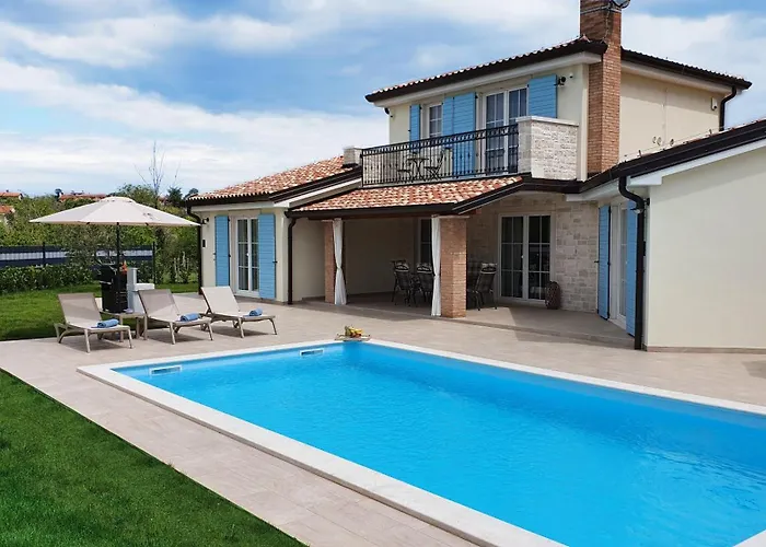 Vila La Graziosa Kastel