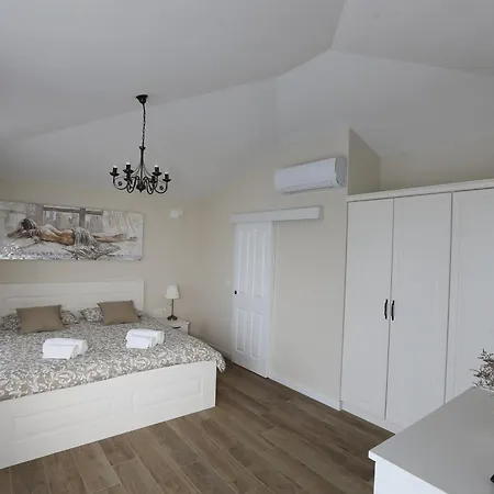 La Graziosa فيلة Kaštel