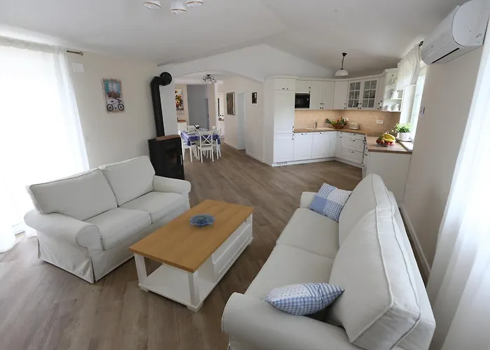 La Graziosa Villa Kaštel